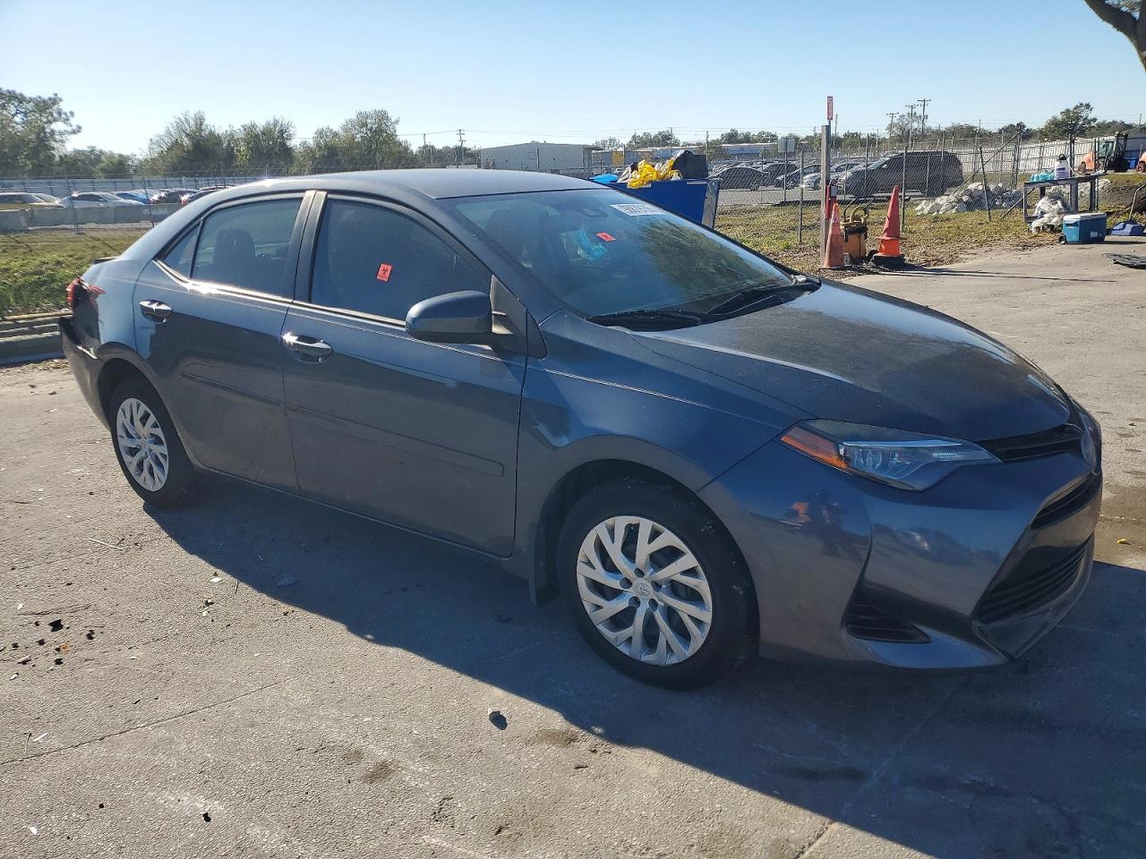 2018 TOYOTA COROLLA L photo 4