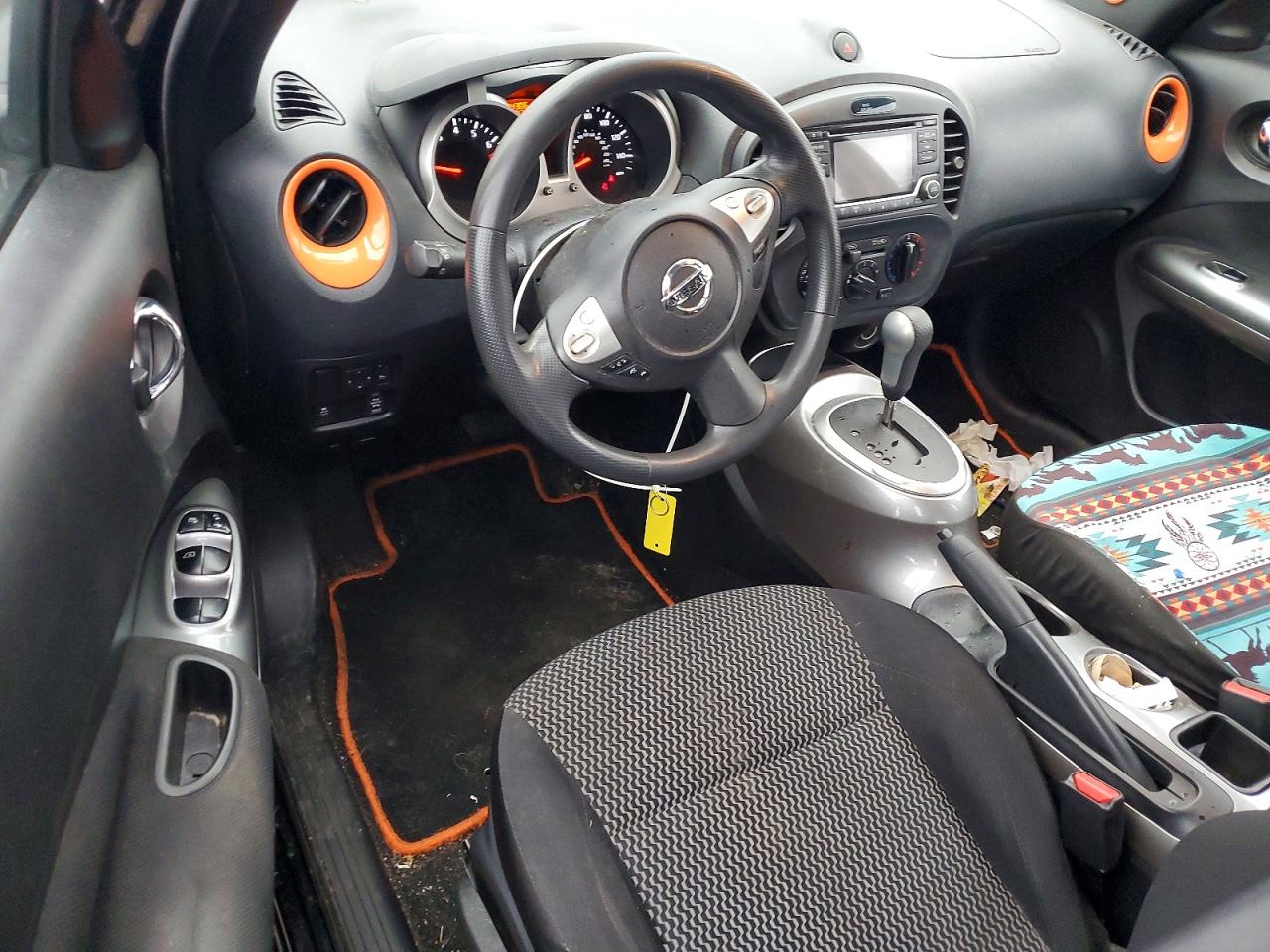 2015 NISSAN JUKE S photo 8