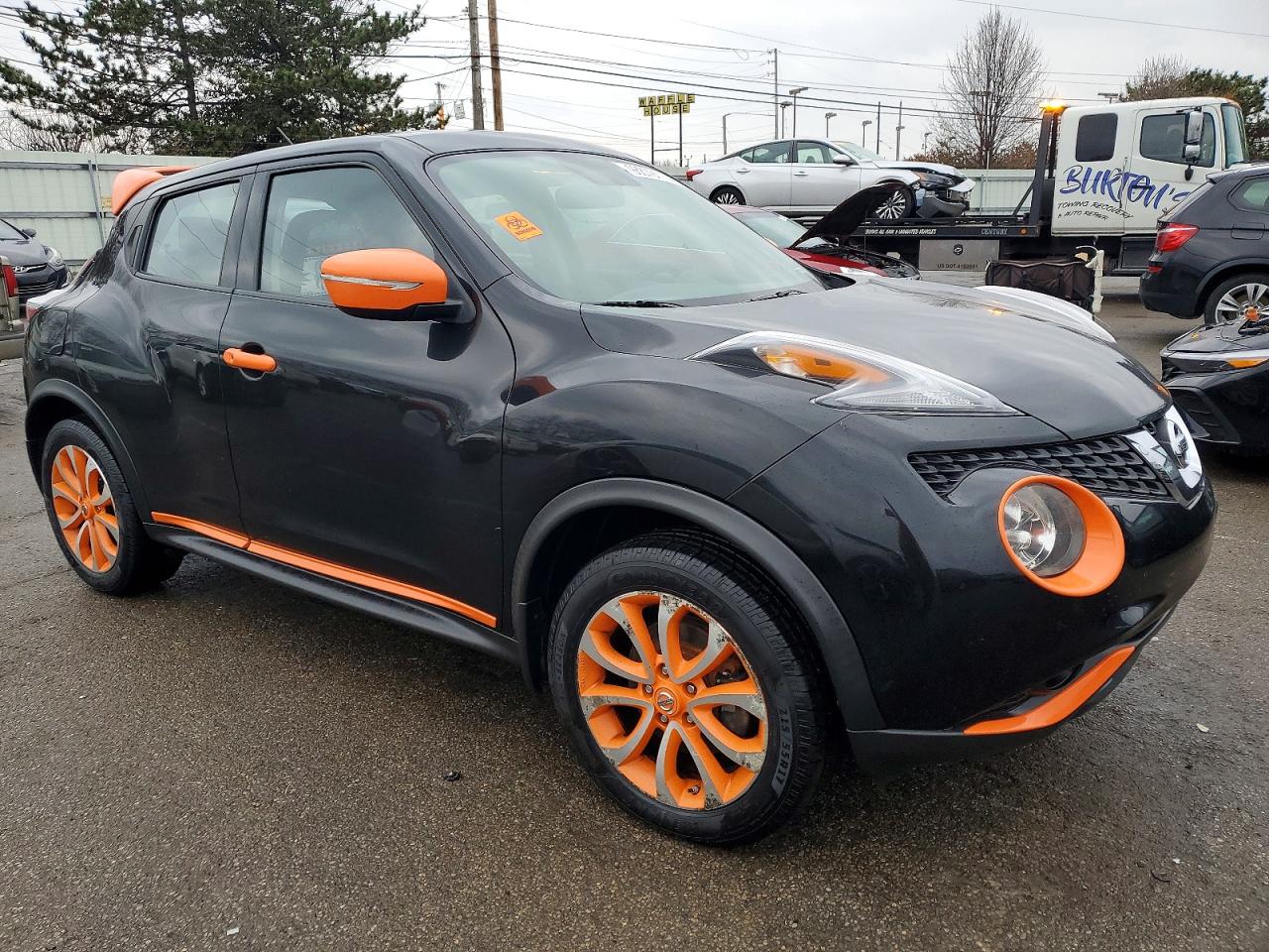 2015 NISSAN JUKE S photo 4