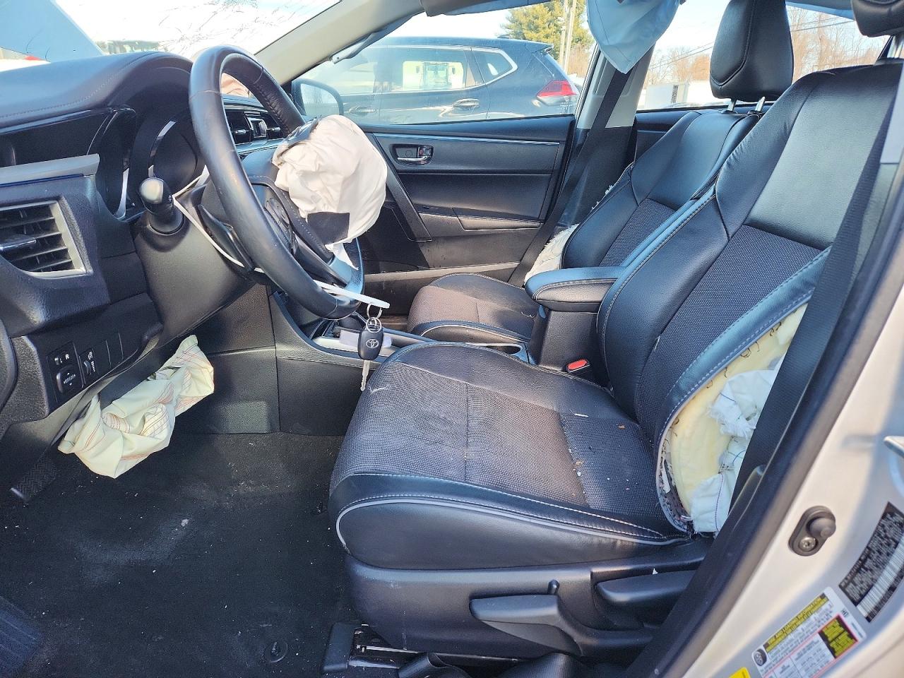 2016 TOYOTA COROLLA L photo 7