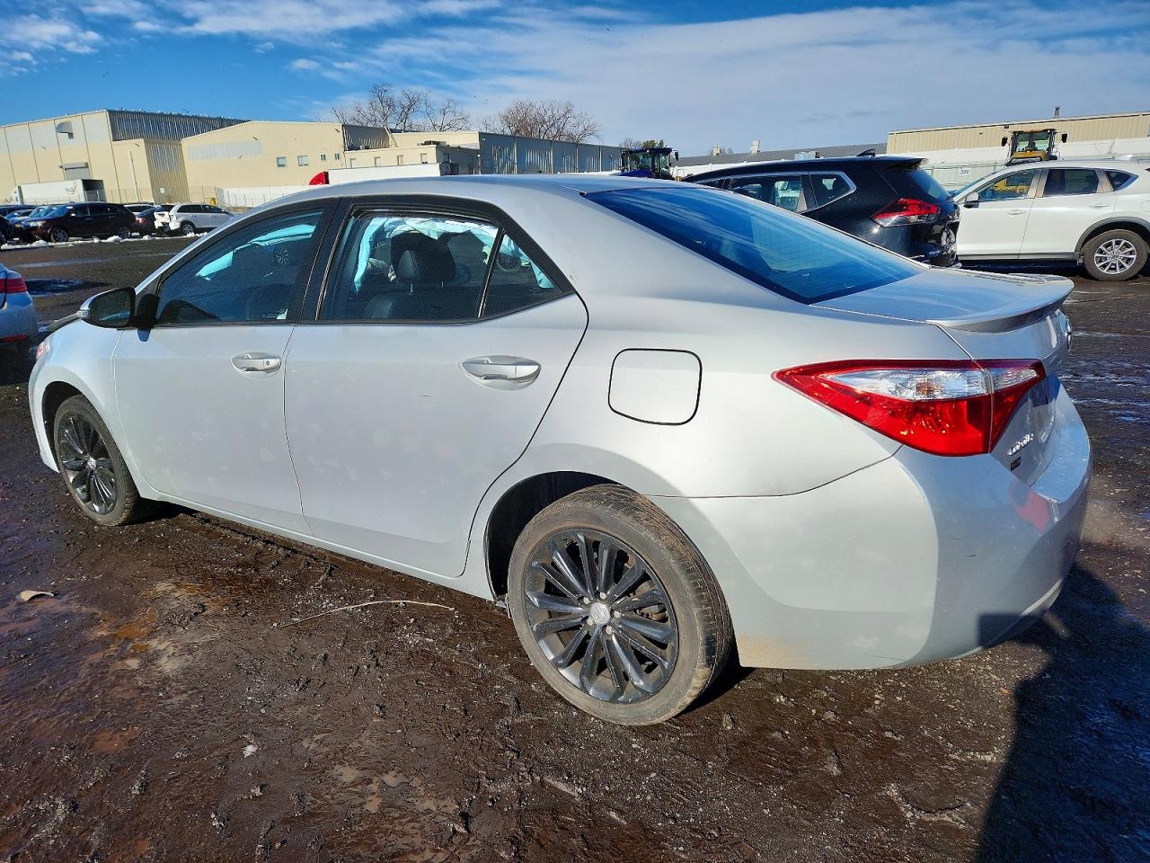 2016 TOYOTA COROLLA L photo 2