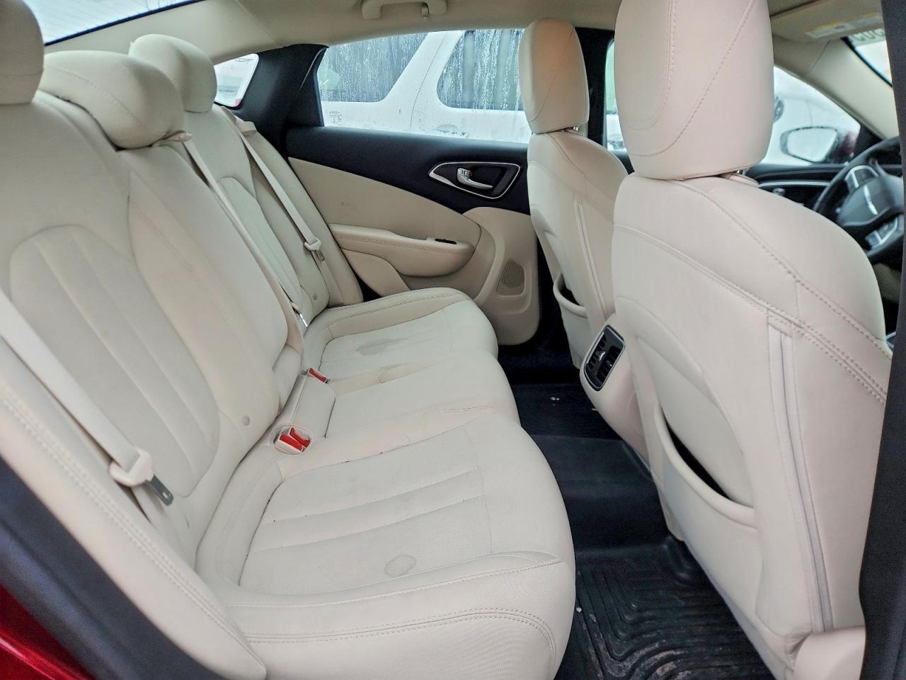 2016 CHRYSLER 200 LIMITED photo 37
