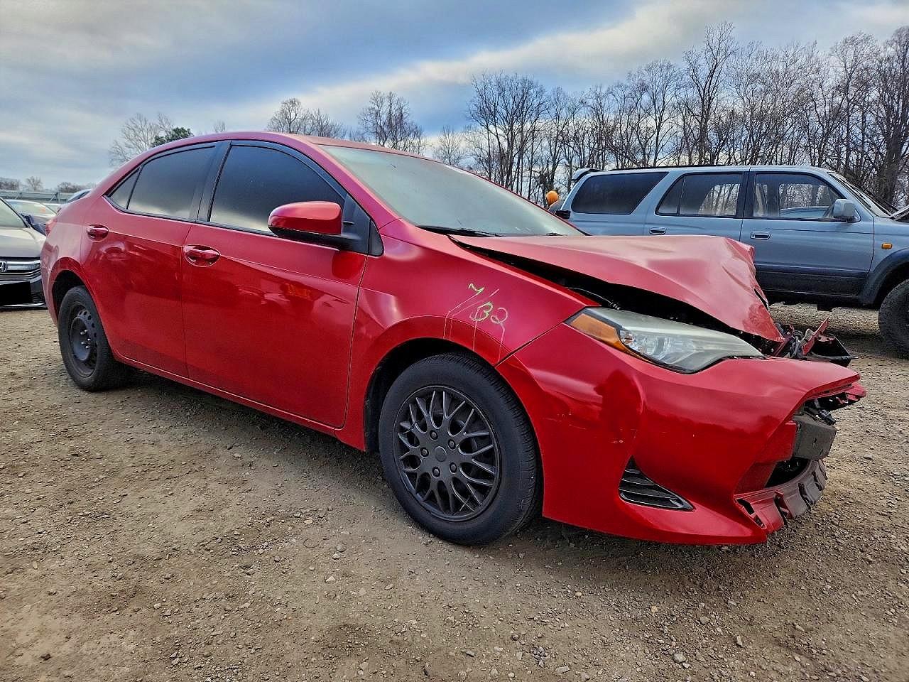 2018 TOYOTA COROLLA L photo 4
