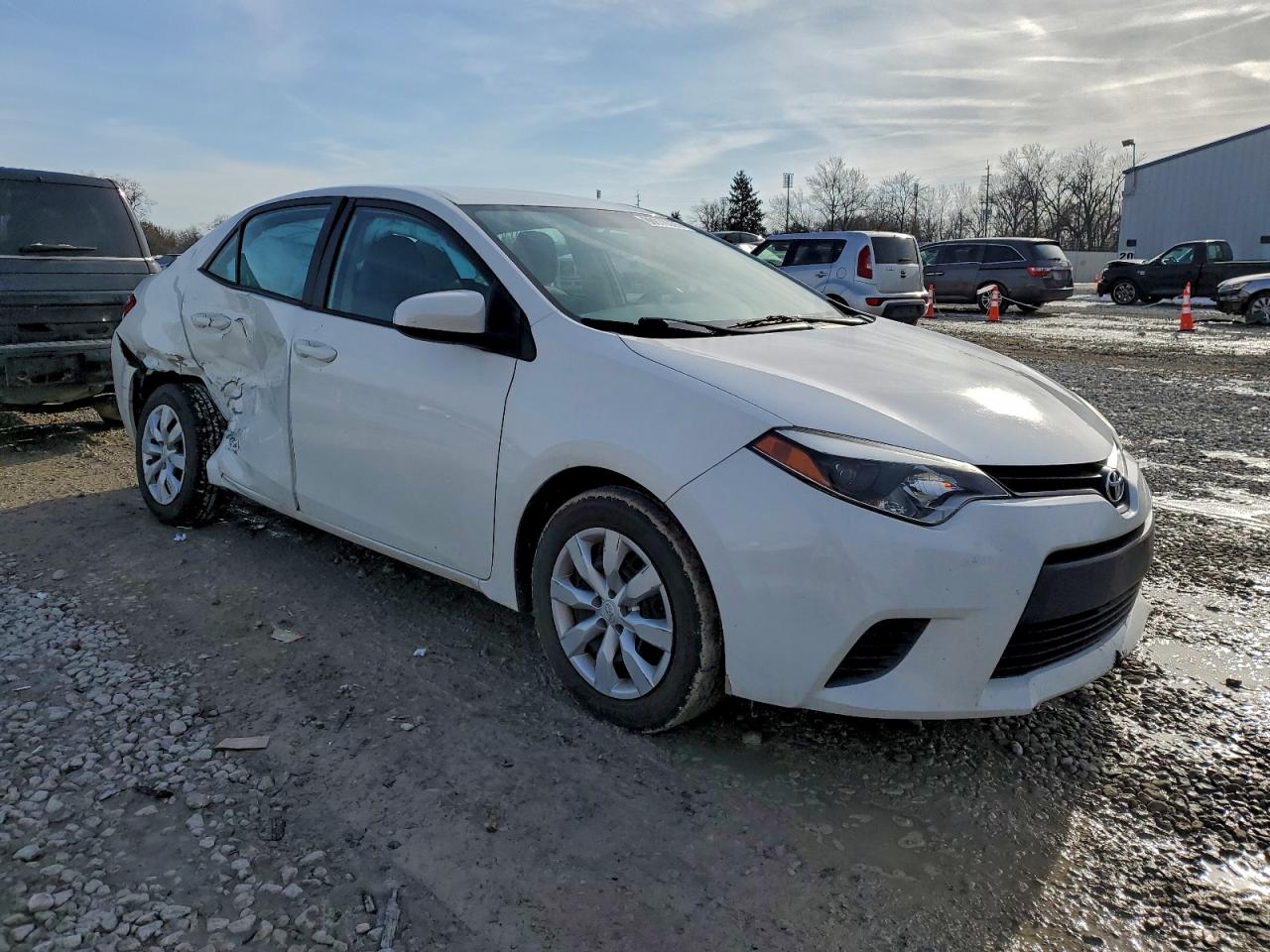 2014 TOYOTA COROLLA L photo 7