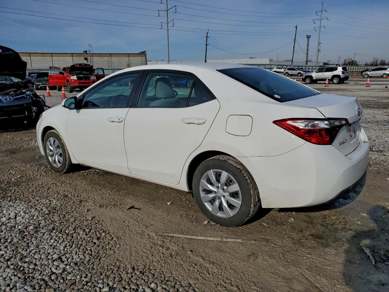 2014 TOYOTA COROLLA L photo 3