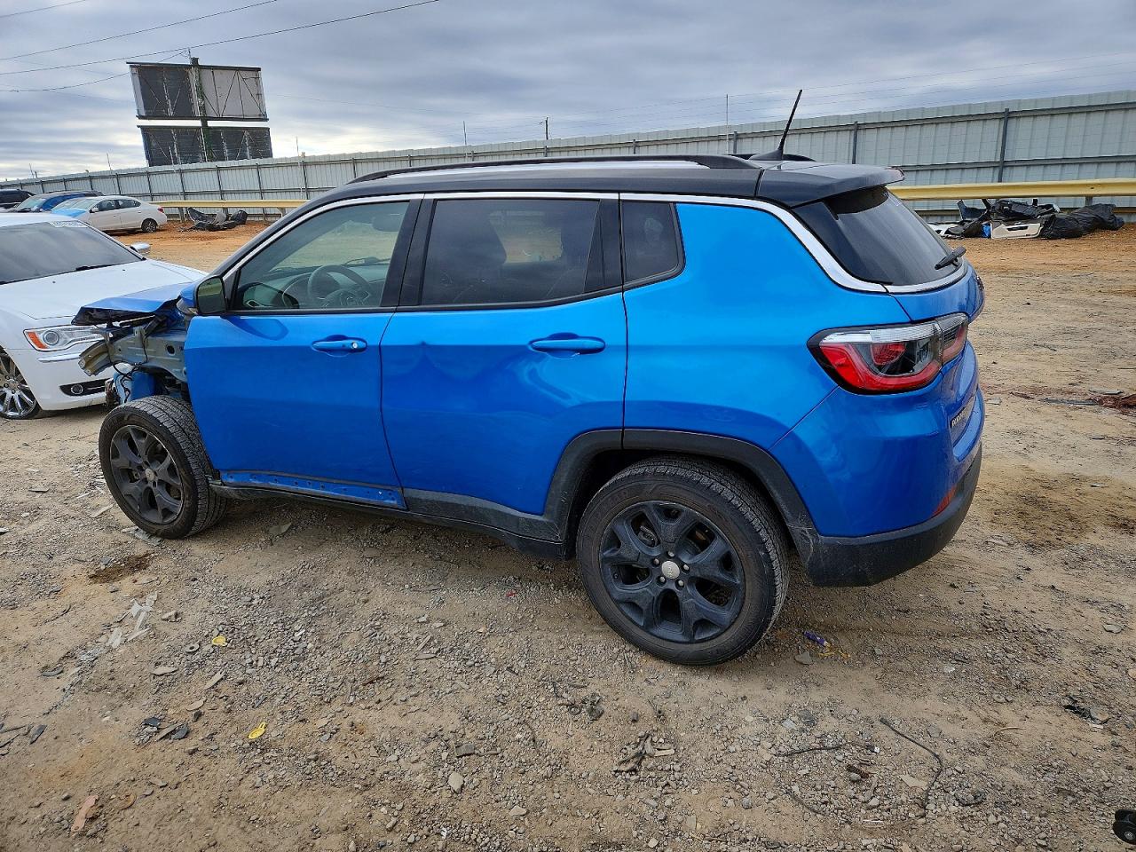 2019 JEEP COMPASS LIMITED photo 2