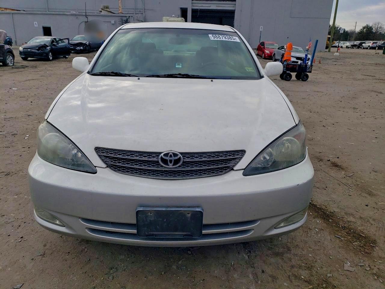 2003 TOYOTA CAMRY LE photo 5