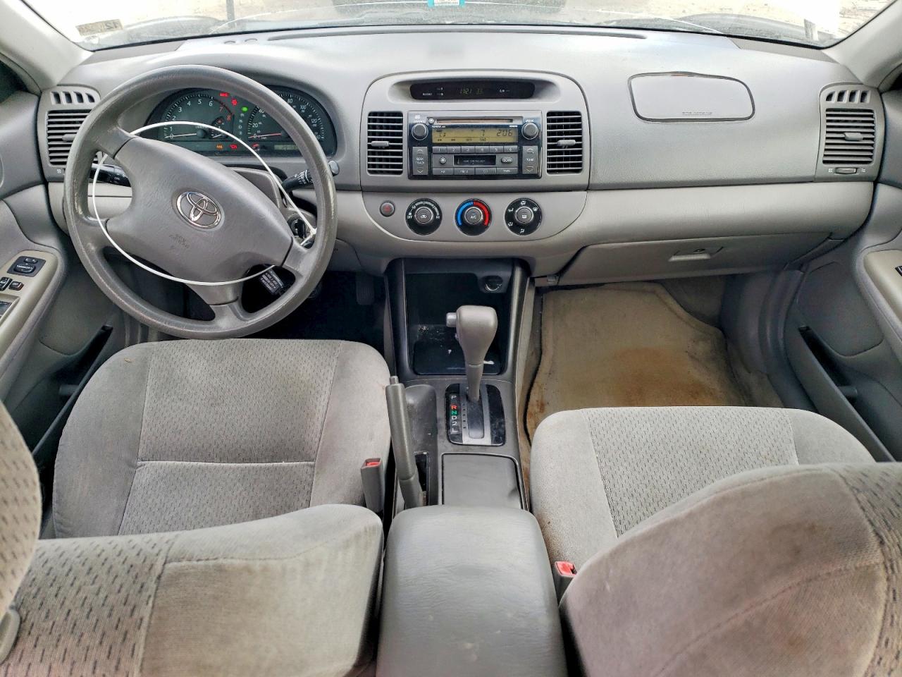 2003 TOYOTA CAMRY LE photo 8
