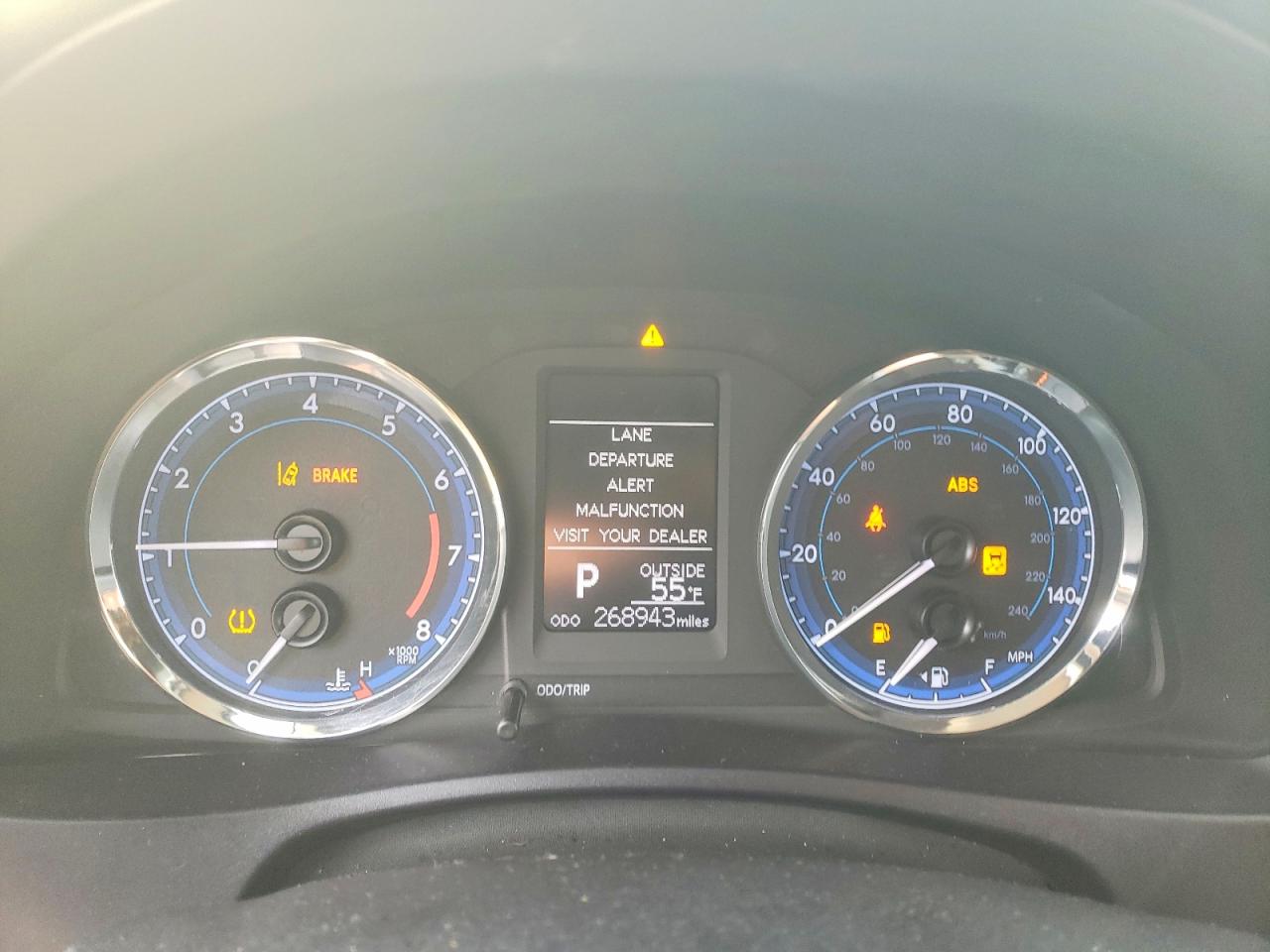 2017 TOYOTA COROLLA L photo 9