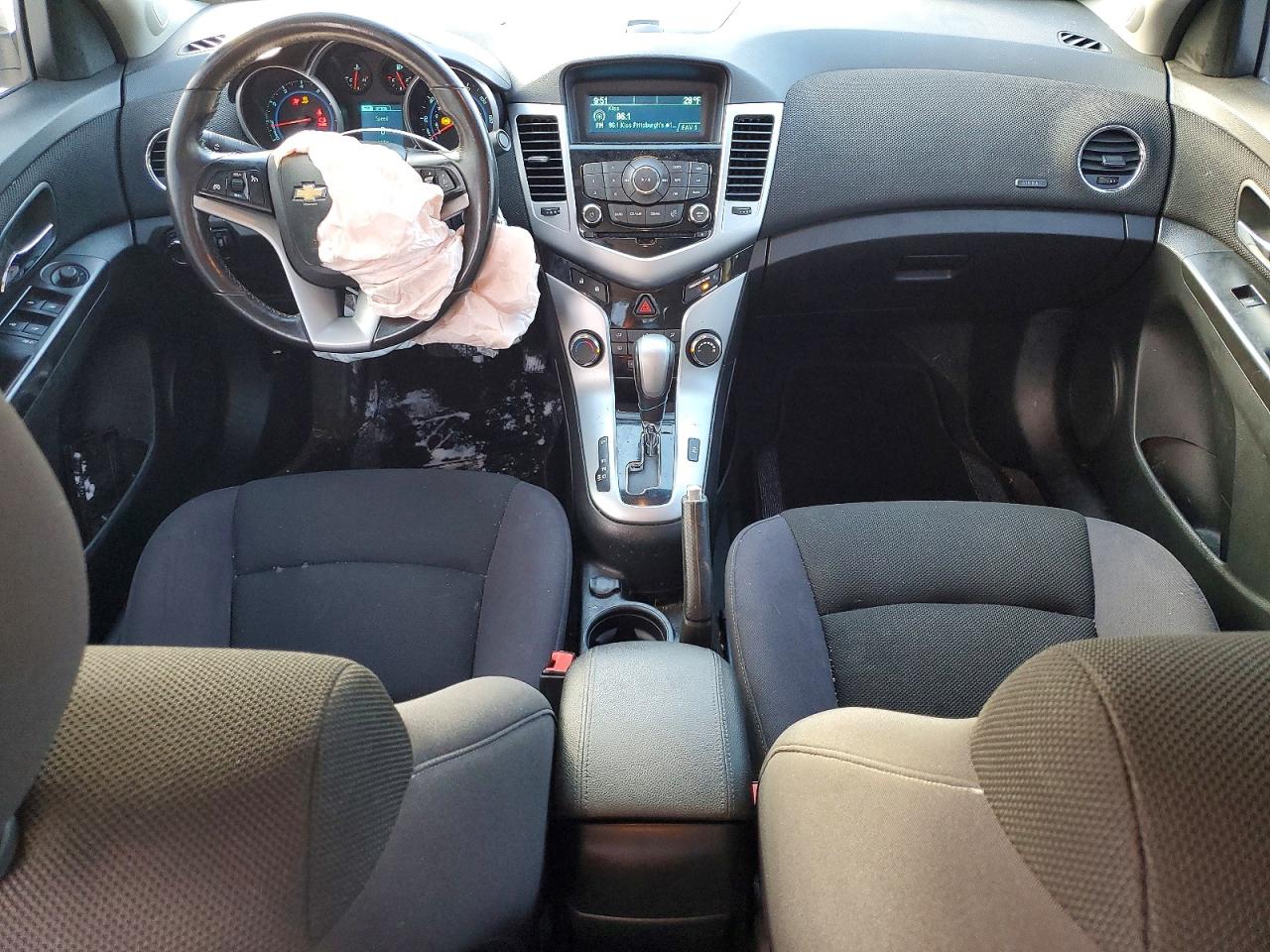 2013 CHEVROLET CRUZE LT photo 8