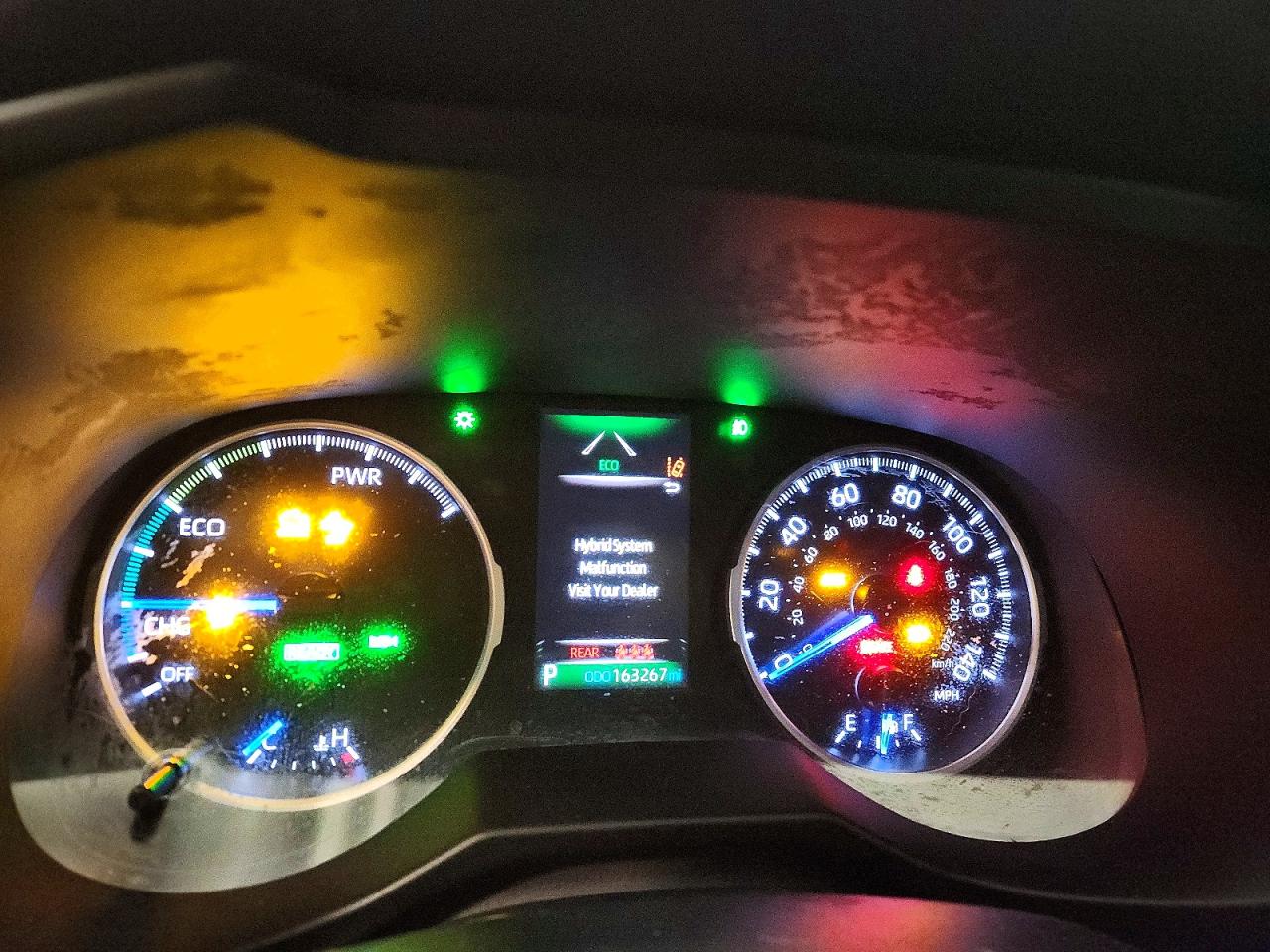 2019 TOYOTA RAV4 XLE photo 9
