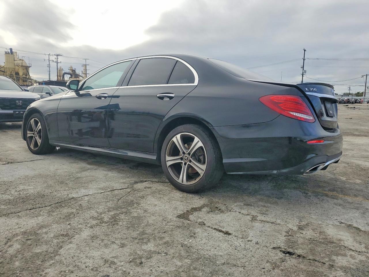 2020 MERCEDES-BENZ E 350 photo 2