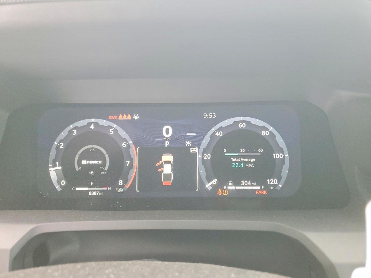 2024 TOYOTA TACOMA DOUBLE CAB photo 9