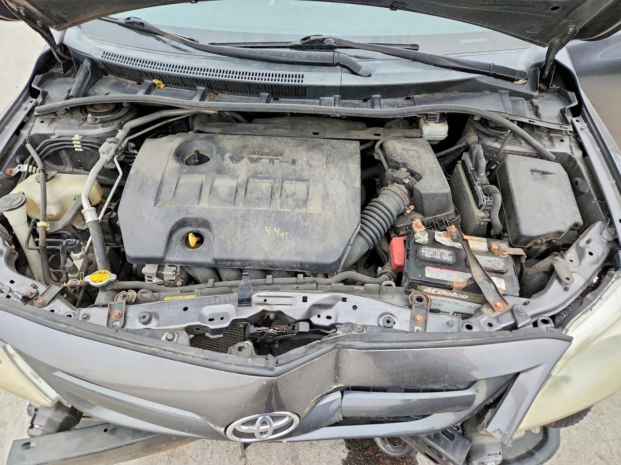 2012 TOYOTA COROLLA BASE photo 11