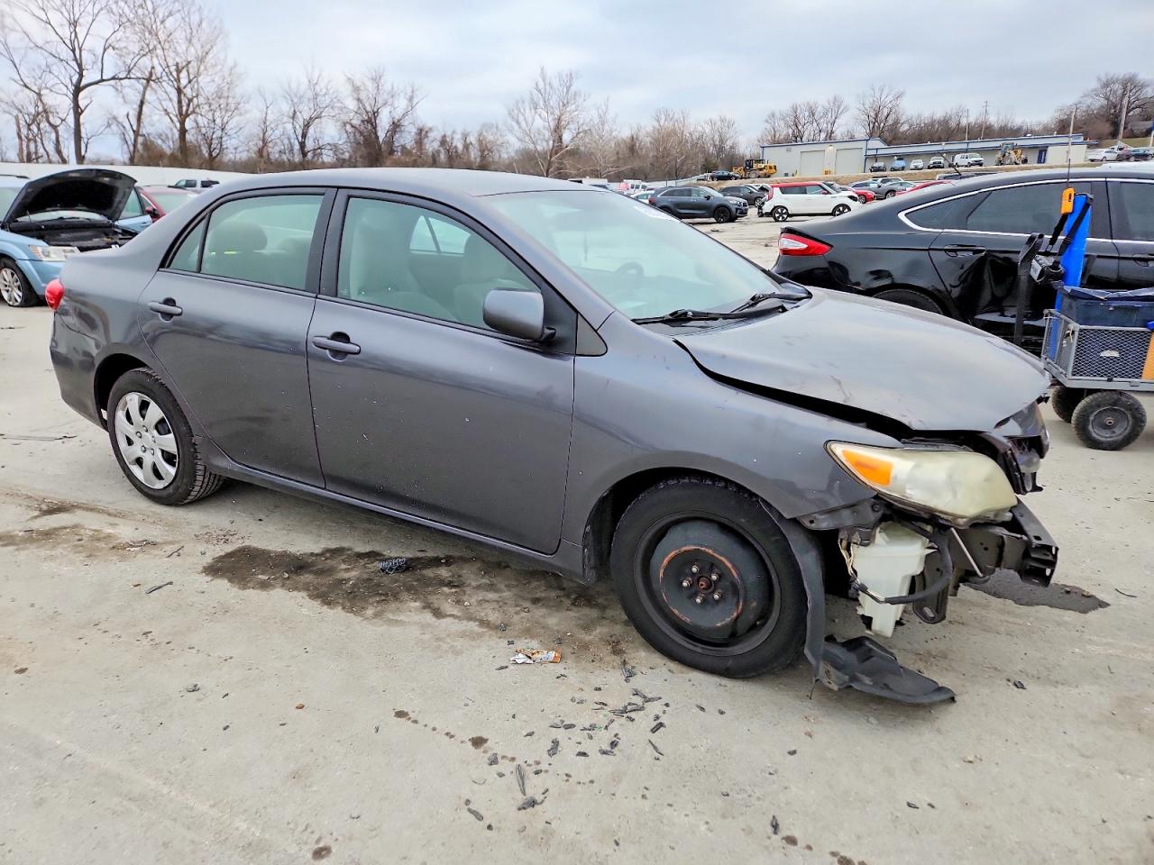 2012 TOYOTA COROLLA BASE photo 4