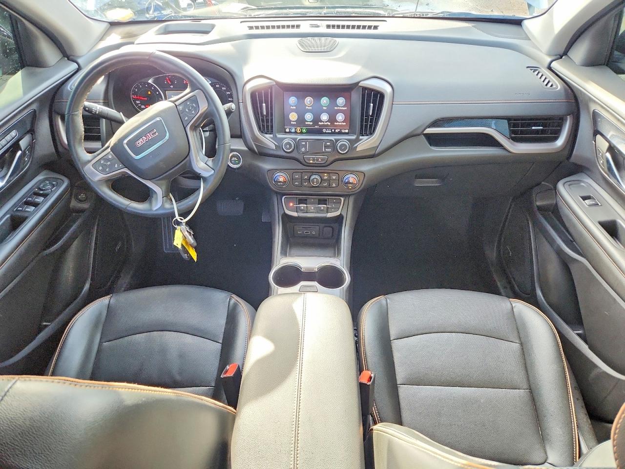 2024 GMC TERRAIN AT4 photo 8
