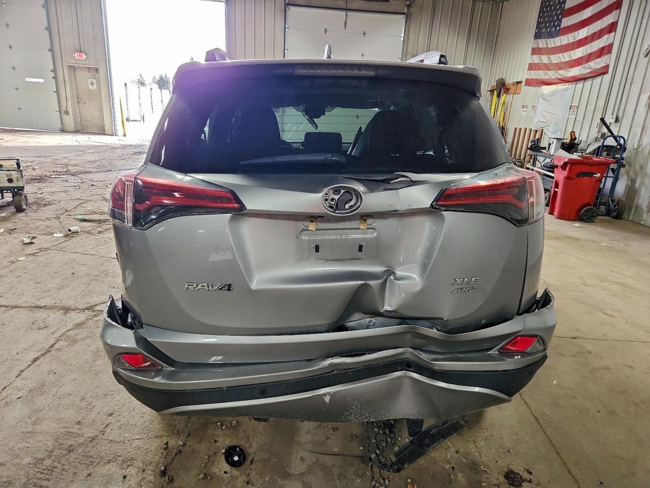2018 TOYOTA RAV4 ADVENTURE photo 6