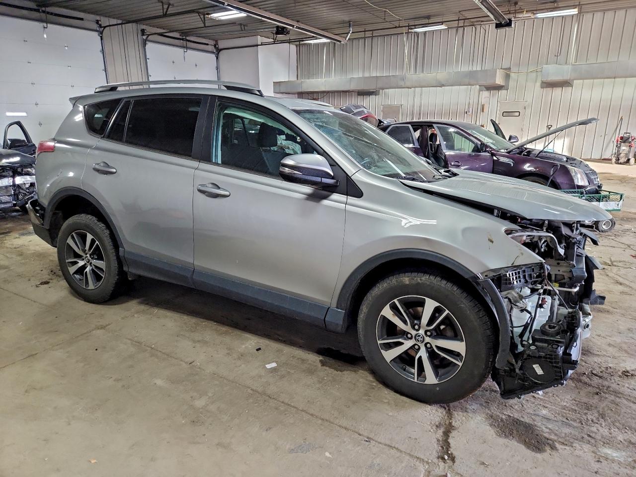 2018 TOYOTA RAV4 ADVENTURE photo 4