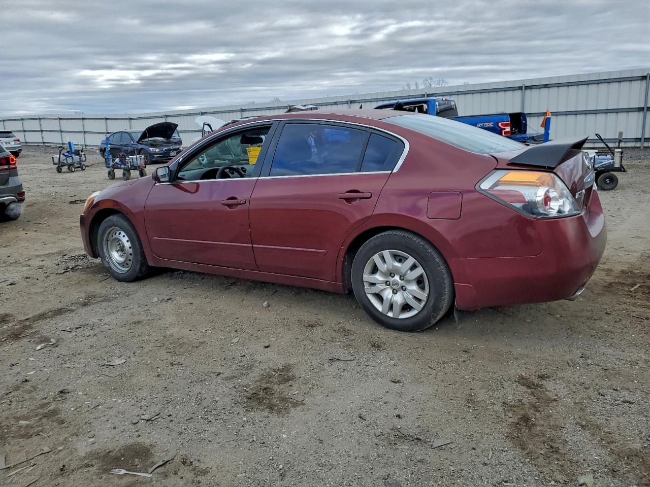 2012 NISSAN ALTIMA BASE photo 2