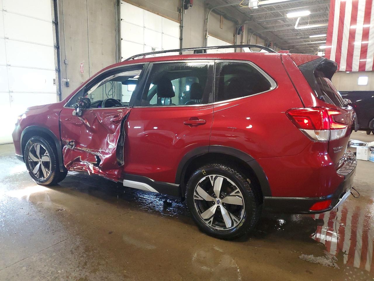 2020 SUBARU FORESTER TOURING photo 2