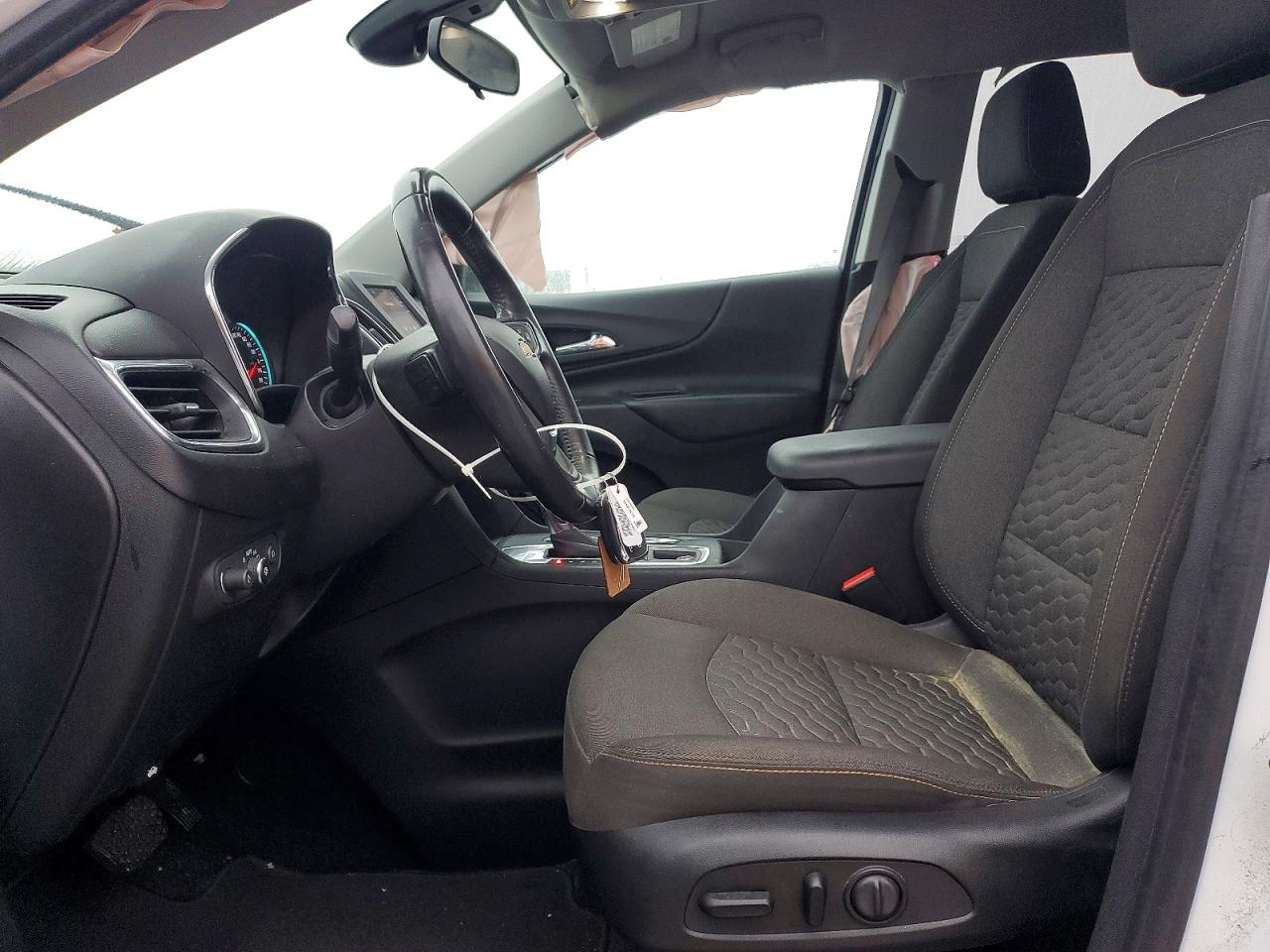 2020 CHEVROLET EQUINOX LT photo 7