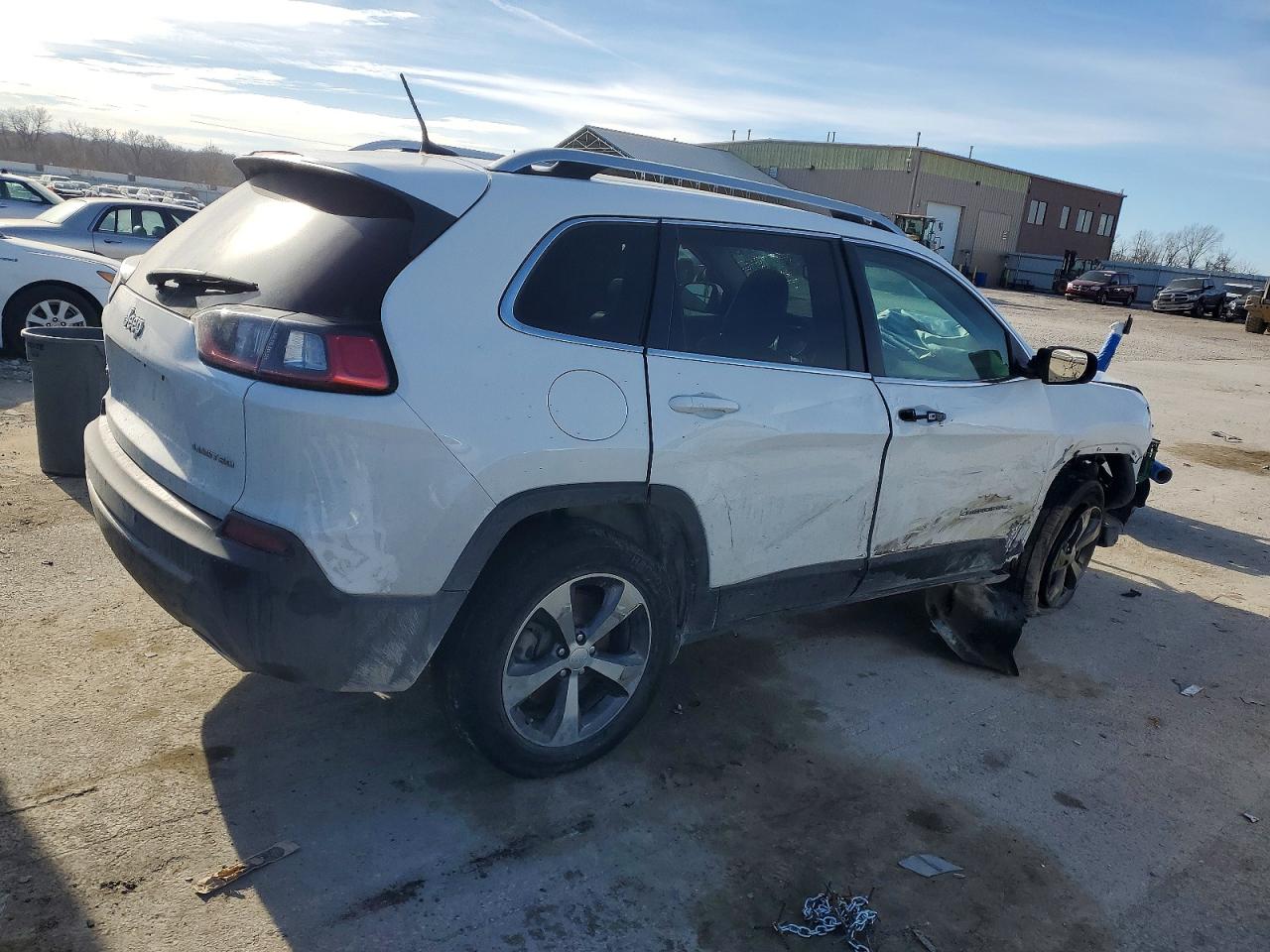 2019 JEEP CHEROKEE LIMITED photo 3