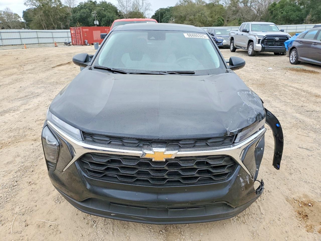 2025 CHEVROLET TRAX LS photo 9