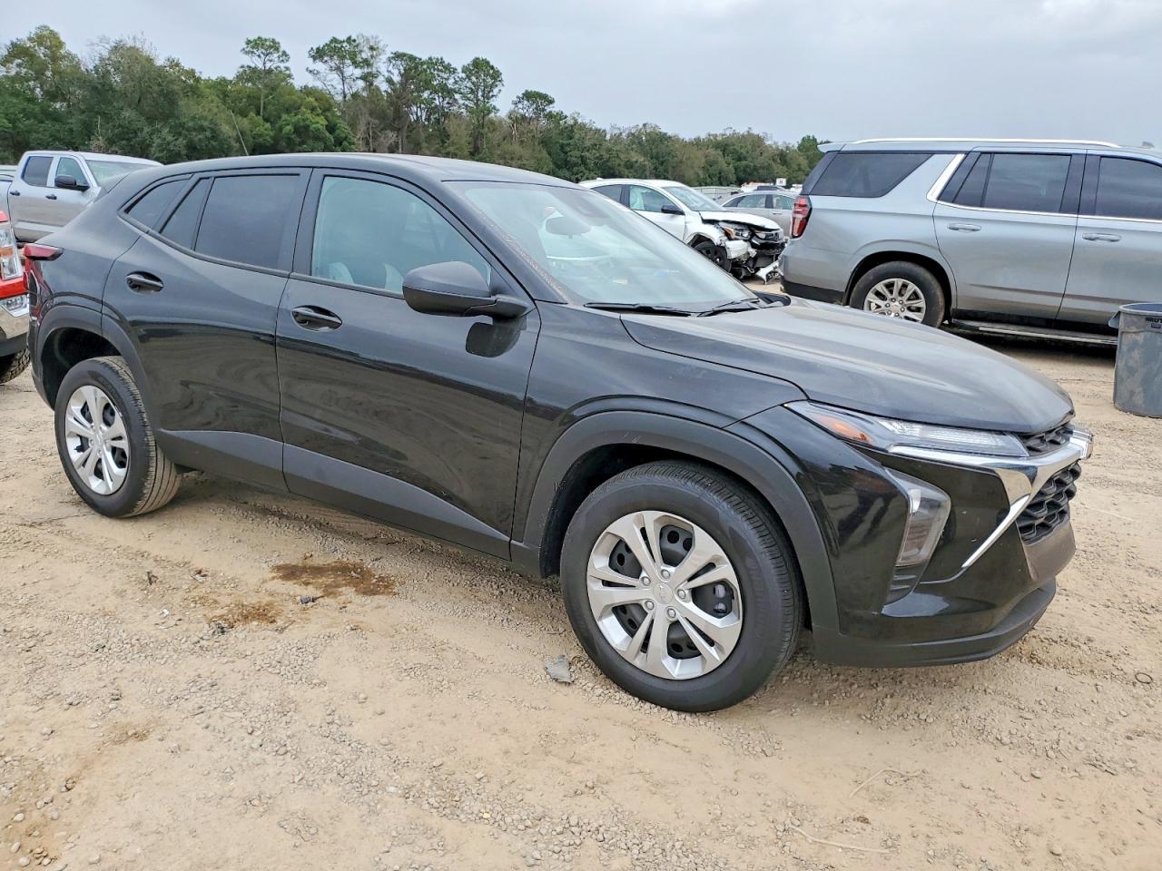 2025 CHEVROLET TRAX LS photo 7