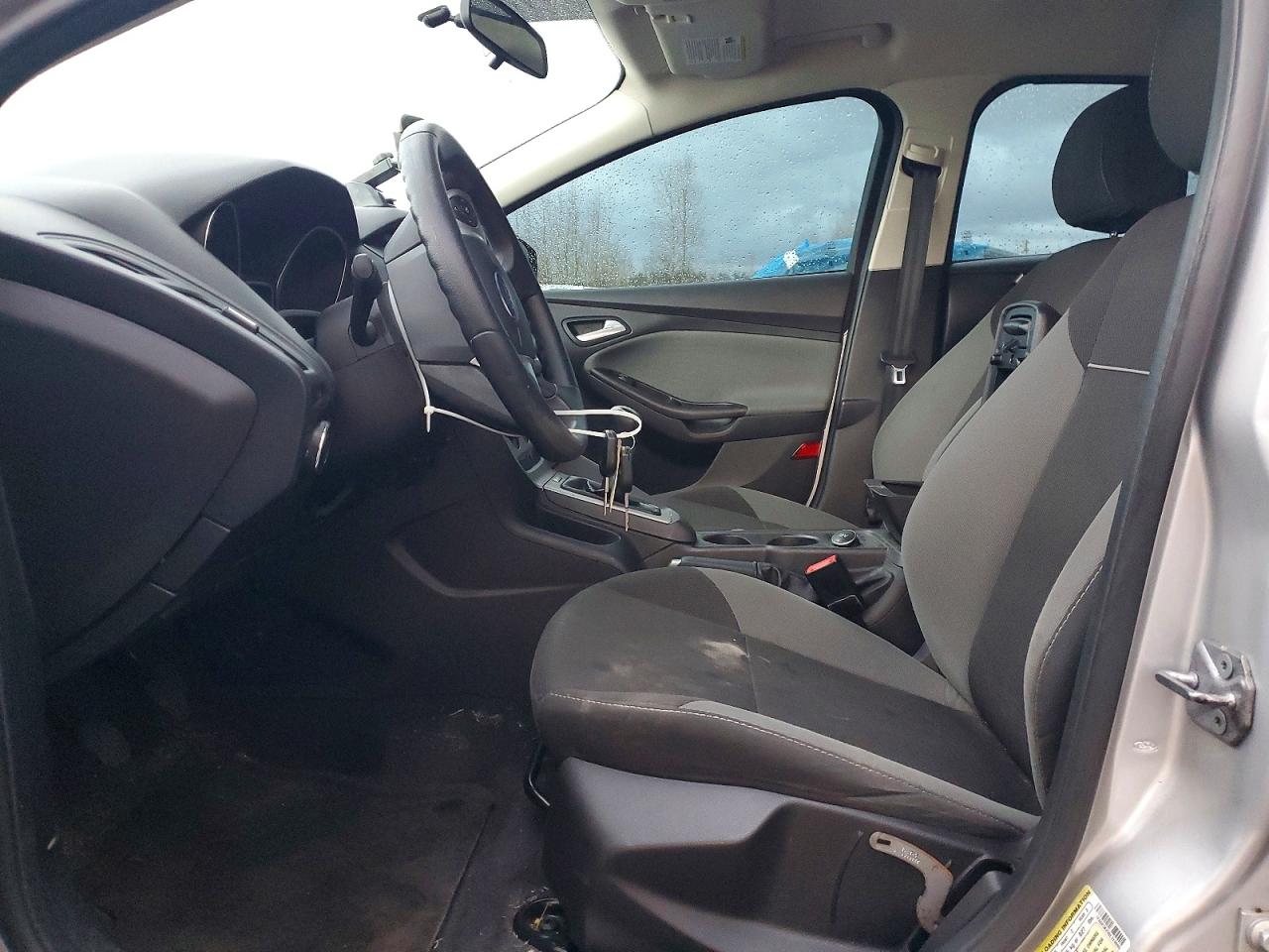 2013 FORD FOCUS SE photo 7