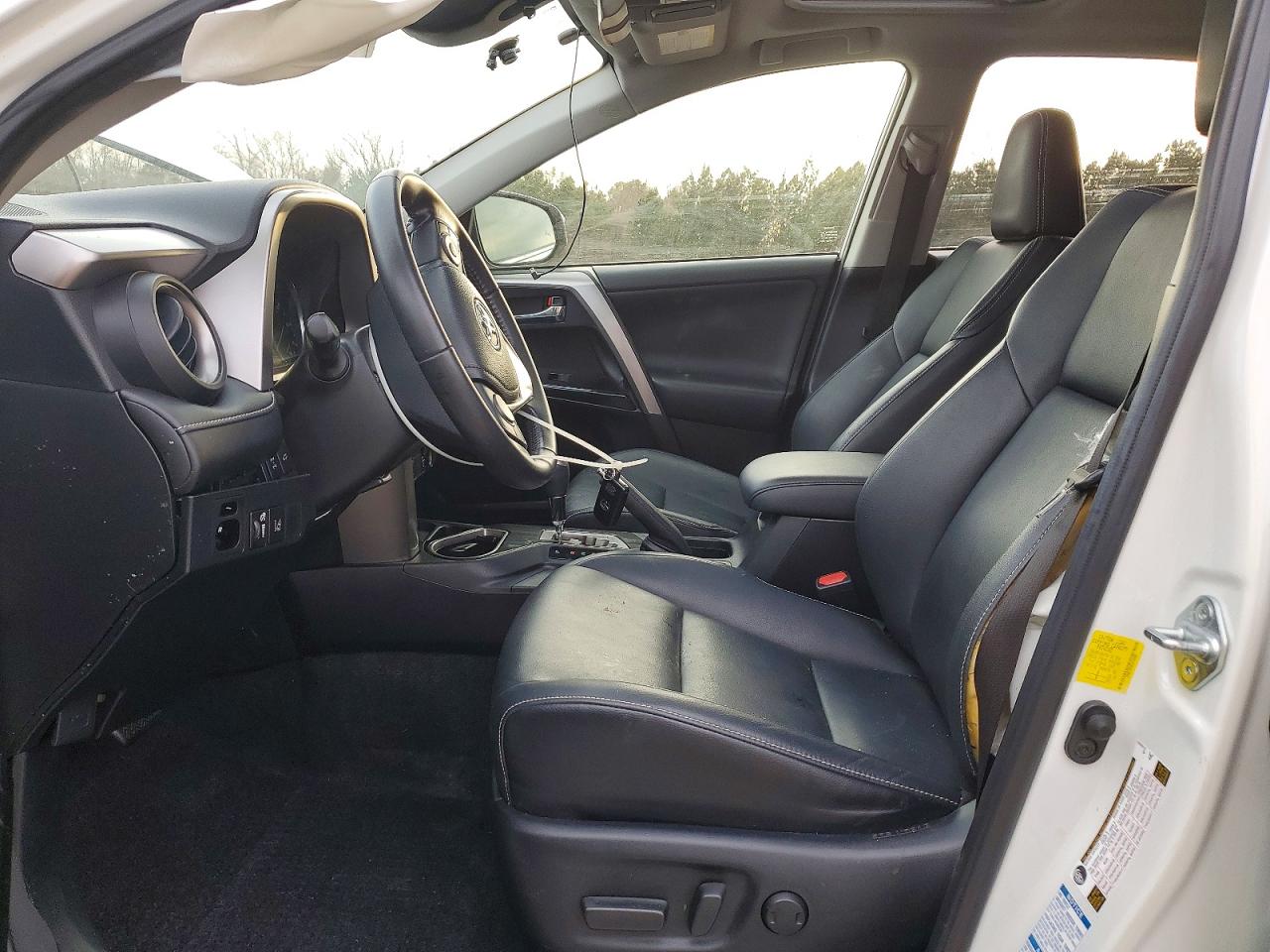 2016 TOYOTA RAV4 LIMITED photo 13