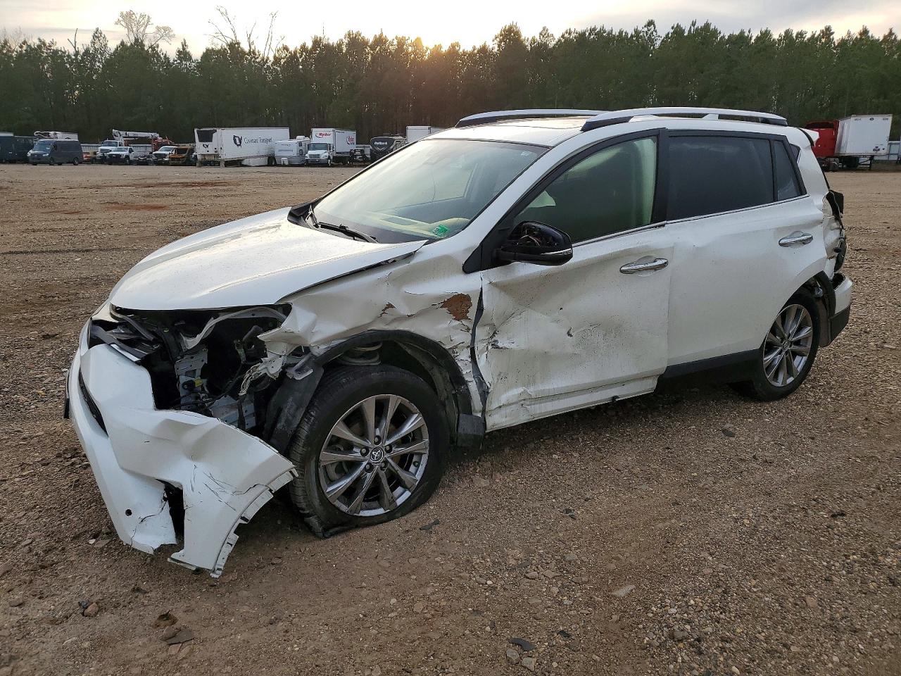 2016 TOYOTA RAV4