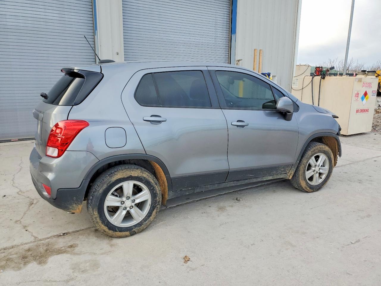 2020 CHEVROLET TRAX LS photo 3