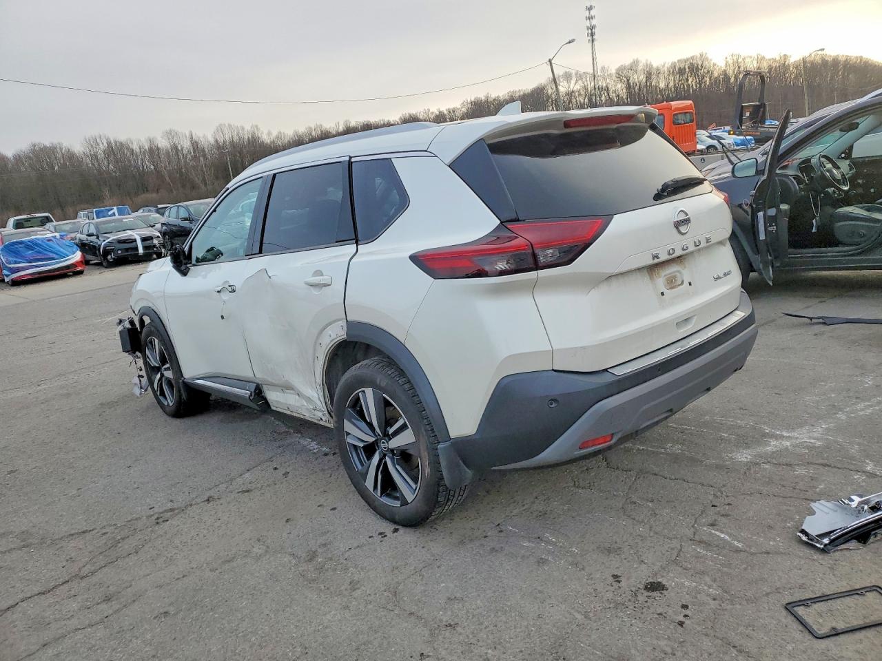 2021 NISSAN ROGUE SL photo 4