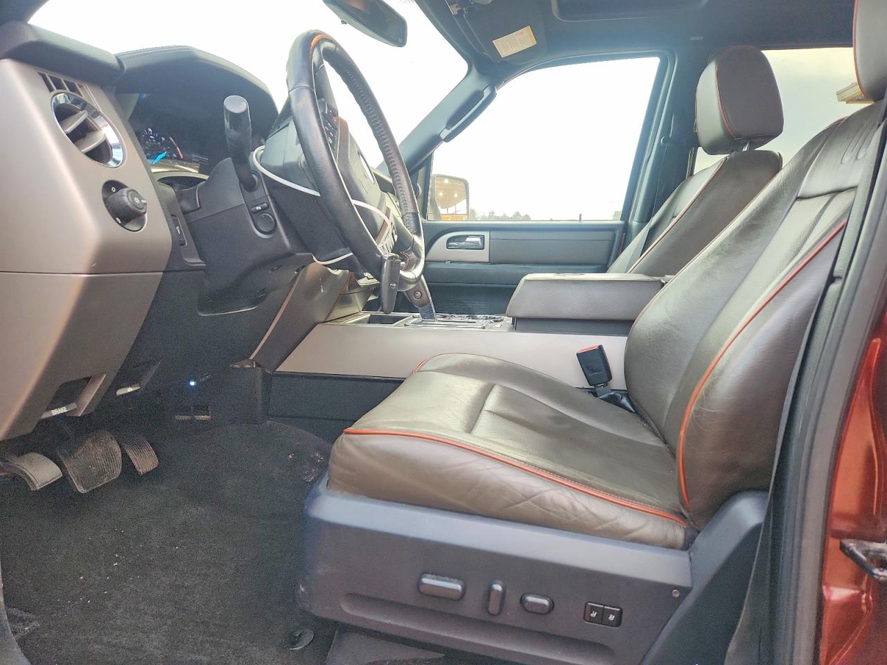 2015 FORD EXPEDITION XLT photo 7