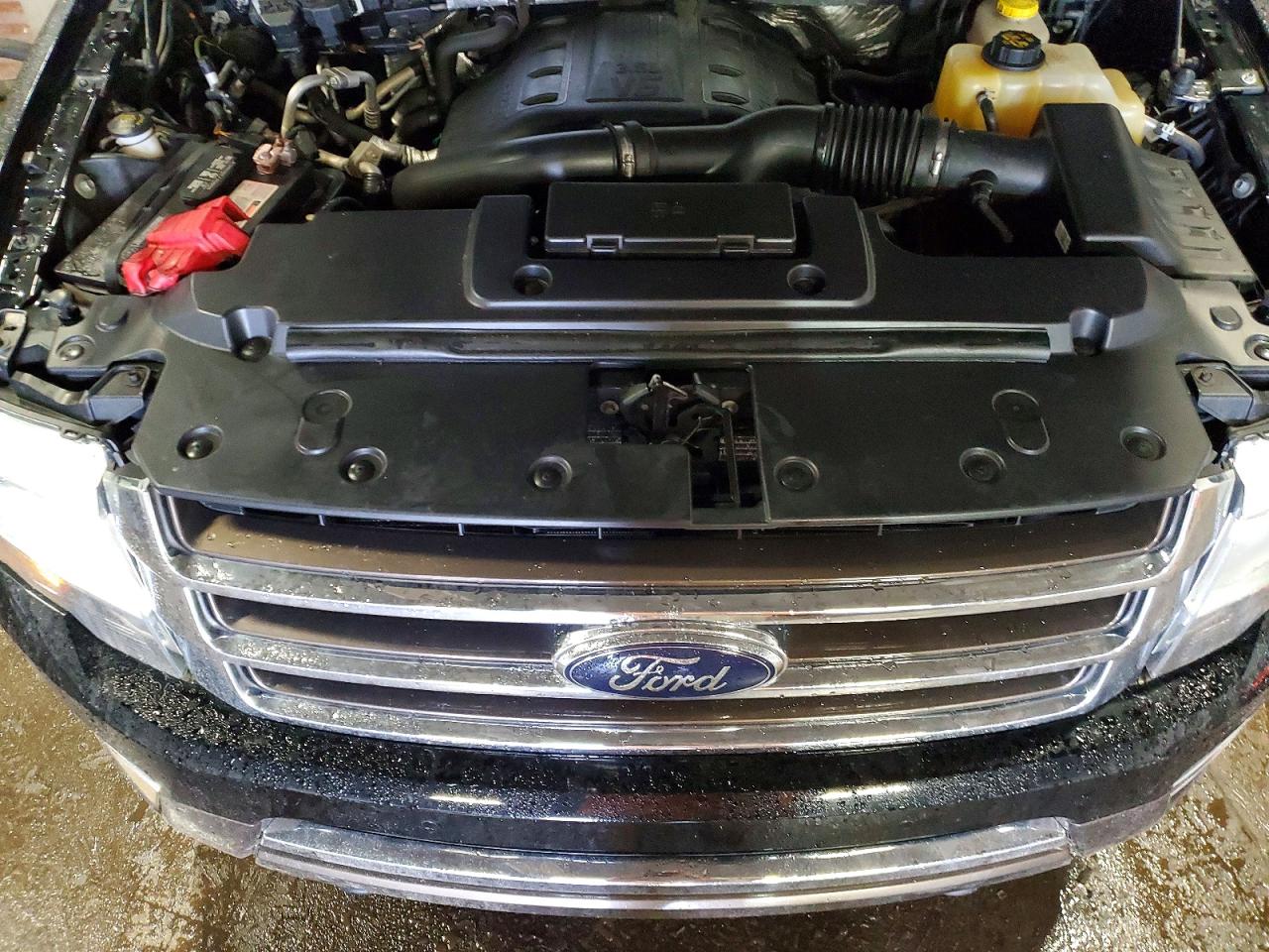 2017 FORD EXPEDITION EL XLT photo 12