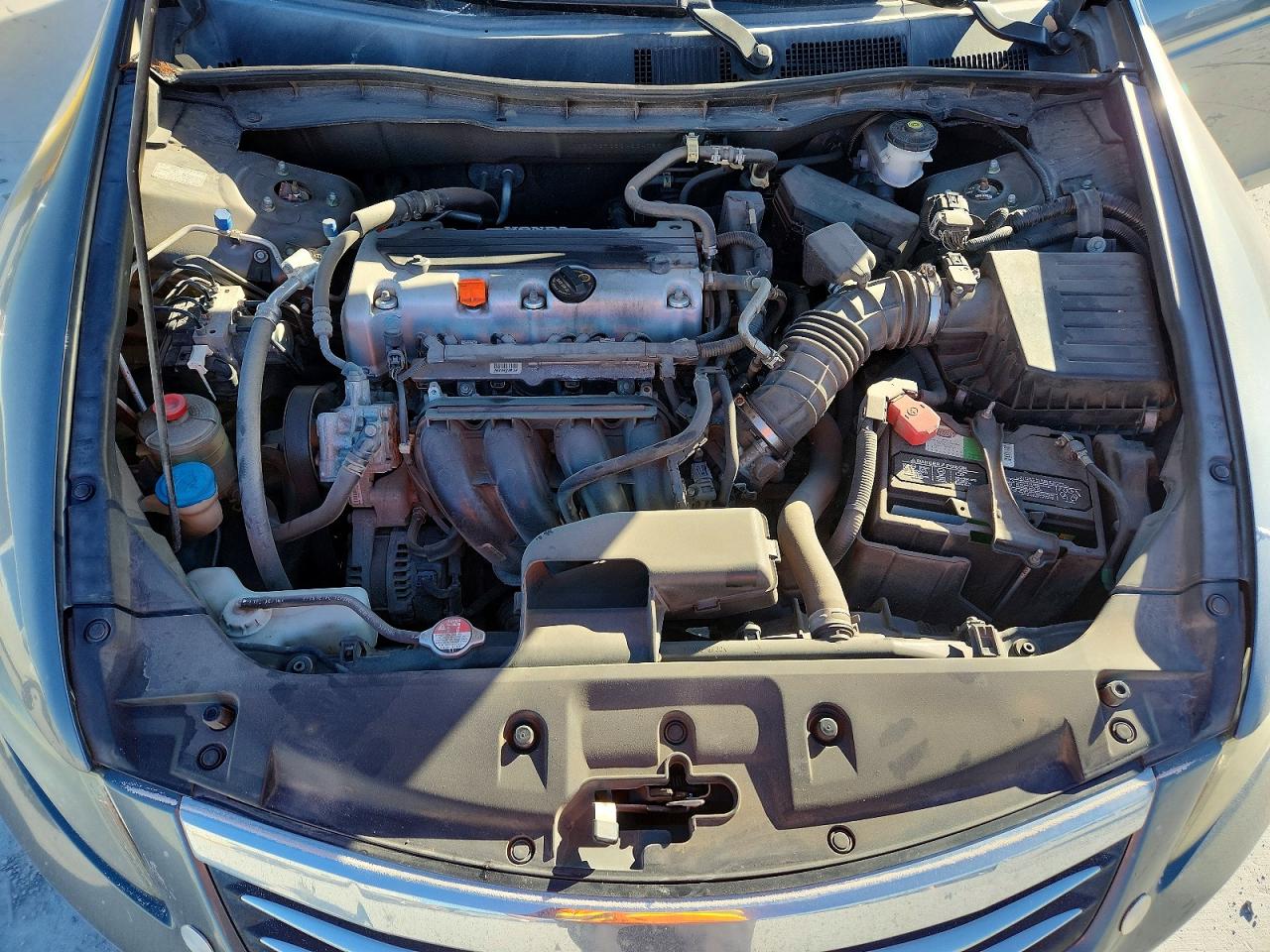 2012 HONDA ACCORD LX photo 21