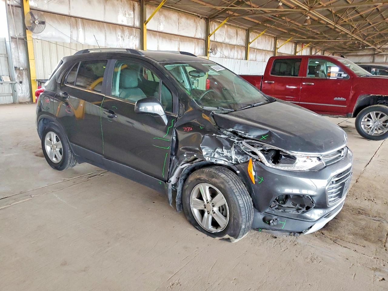 2019 CHEVROLET TRAX 1LT photo 4