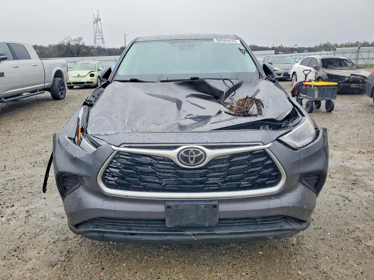 2022 TOYOTA HIGHLANDER L photo 9