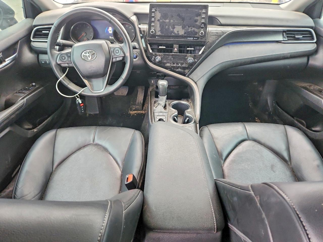 2022 TOYOTA CAMRY XSE photo 29