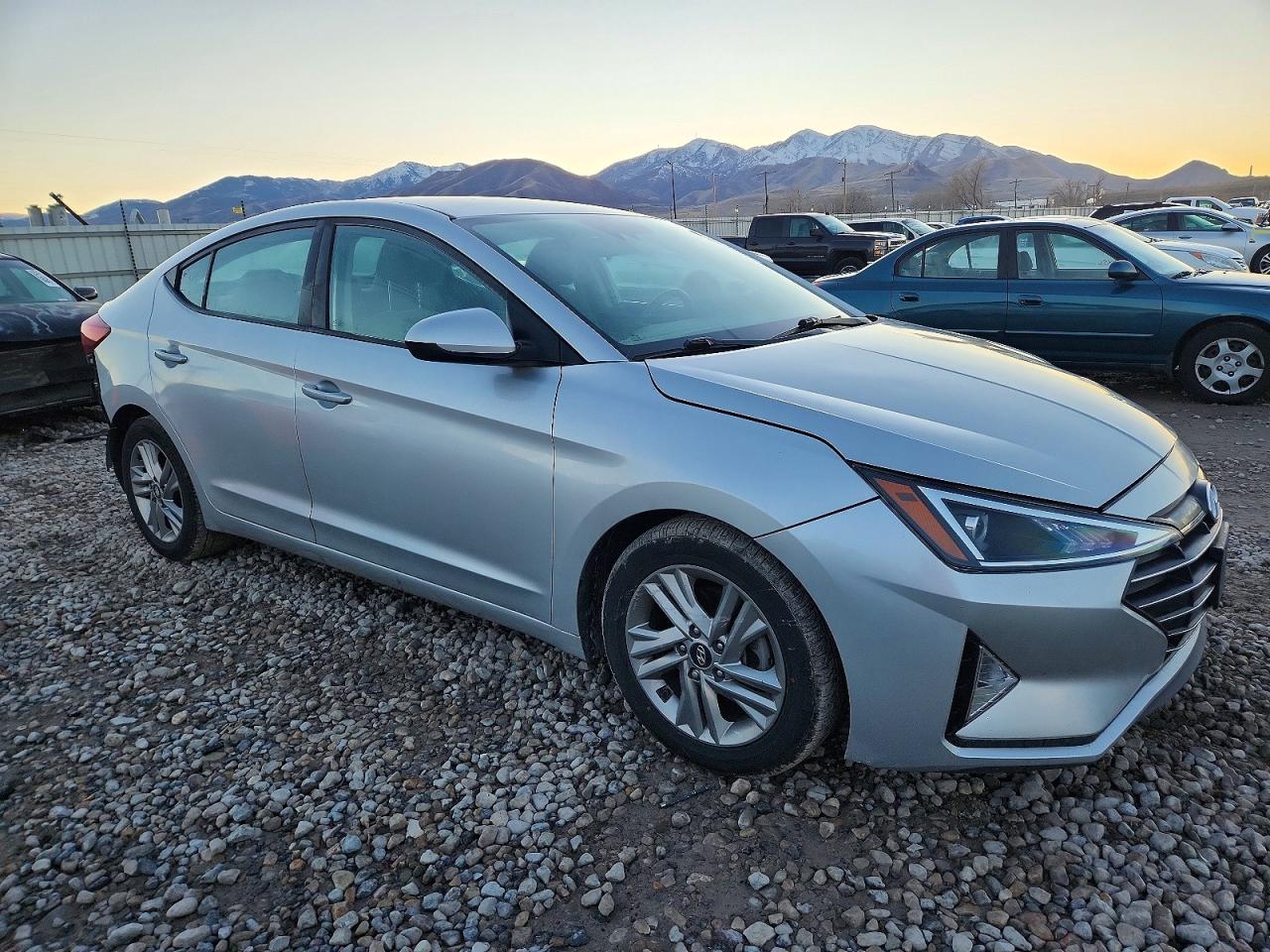 2020 HYUNDAI ELANTRA SEL photo 7