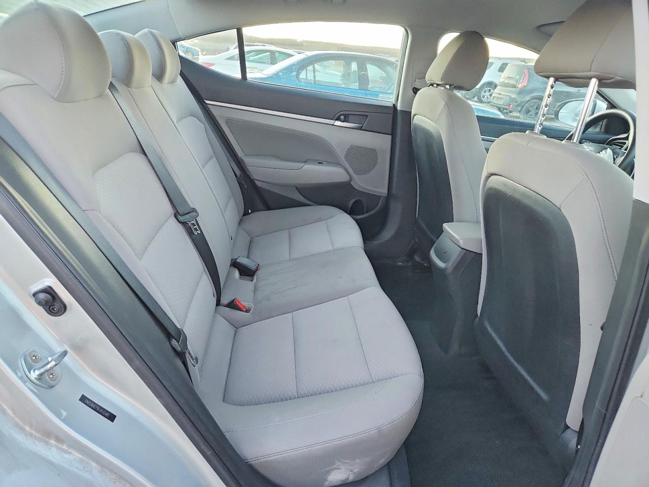 2020 HYUNDAI ELANTRA SEL photo 19