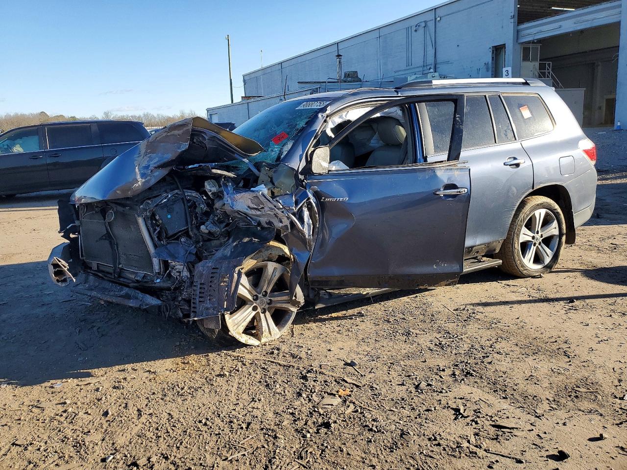 2013 TOYOTA HIGHLANDER