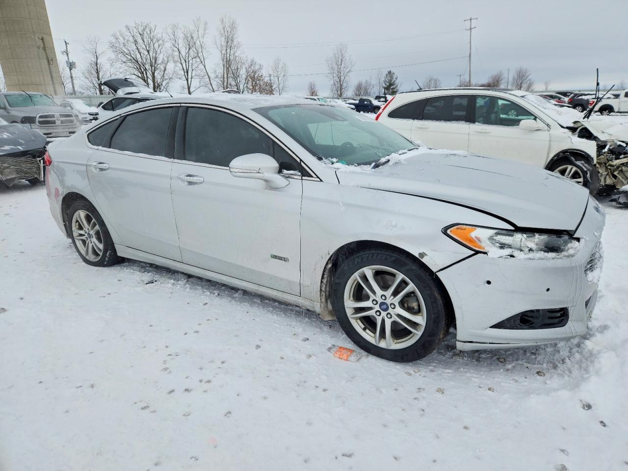 2016 FORD FUSION TITANIUM PHEV photo 4