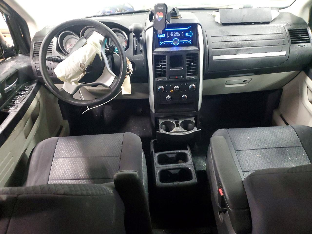 2010 DODGE GRAND CARAVAN SE photo 15