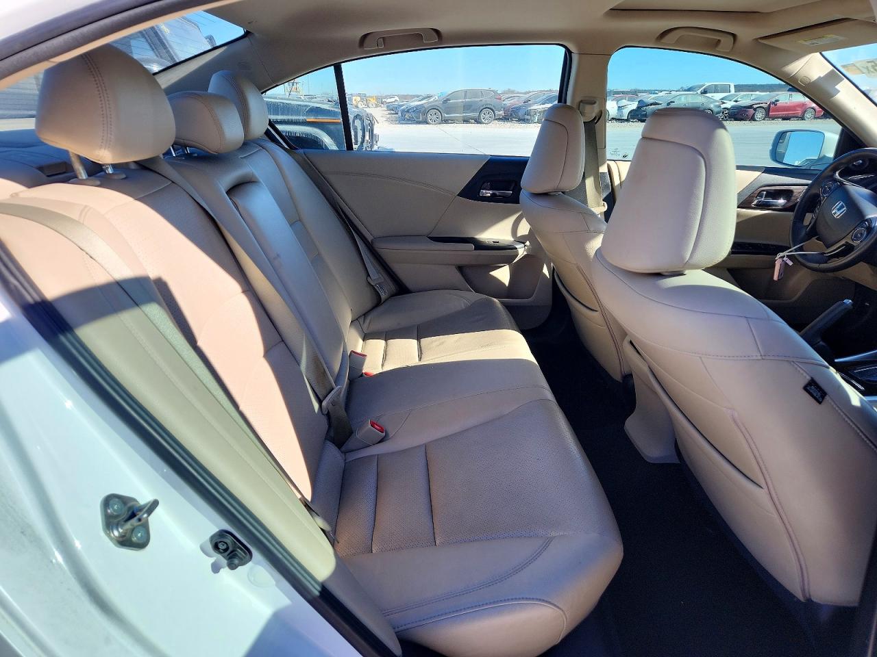 2016 HONDA ACCORD EXL photo 28