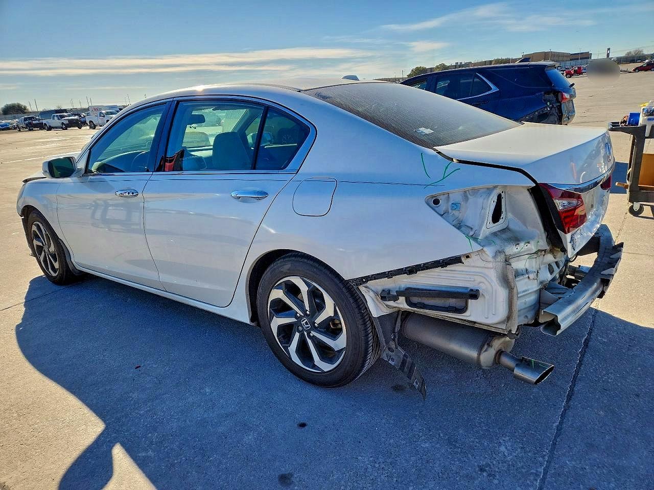 2016 HONDA ACCORD EXL photo 4