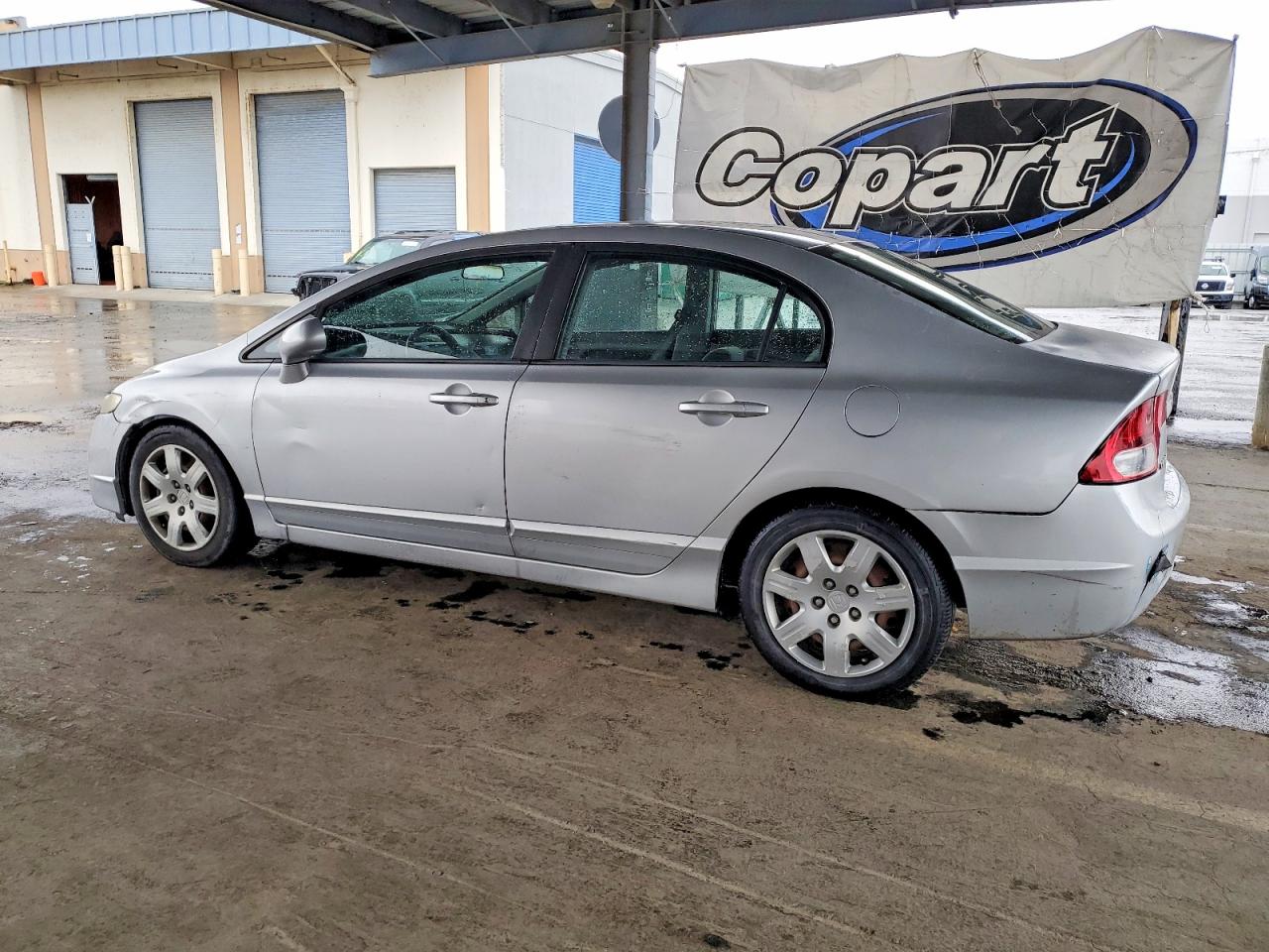 2010 HONDA CIVIC LX photo 3