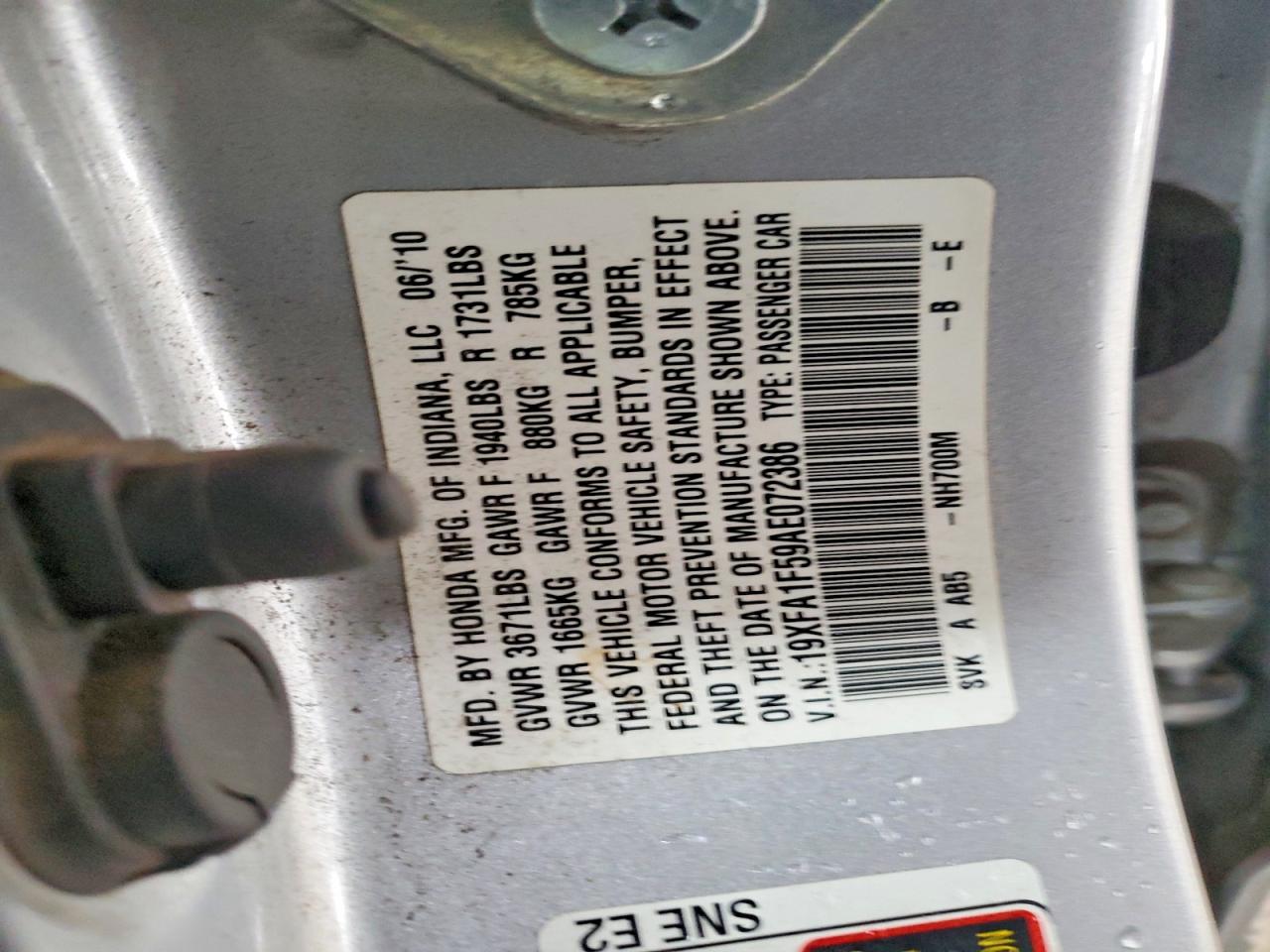2010 HONDA CIVIC LX photo 23