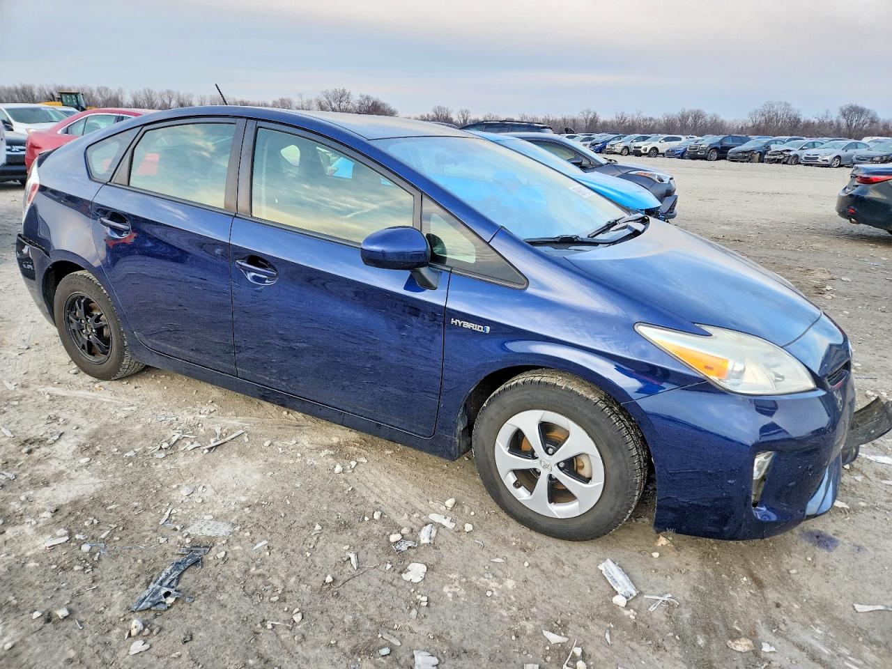 2012 TOYOTA PRIUS THREE photo 4