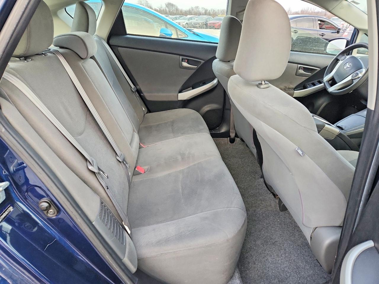 2012 TOYOTA PRIUS THREE photo 10
